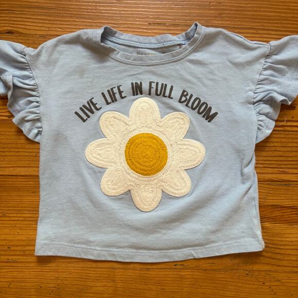 Bearpaw blue daisy live life full bloom ruffle cropped short sleeve shirt SIZE 4 - Picture 1 of 5